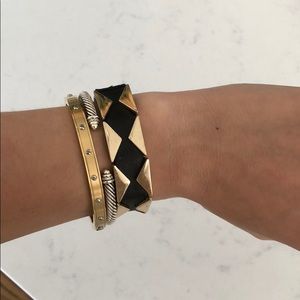BCBGeneration black and gold bracelet